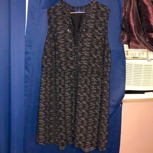 Black and Gray Knee length tank top dress perfect for work! Size 3x